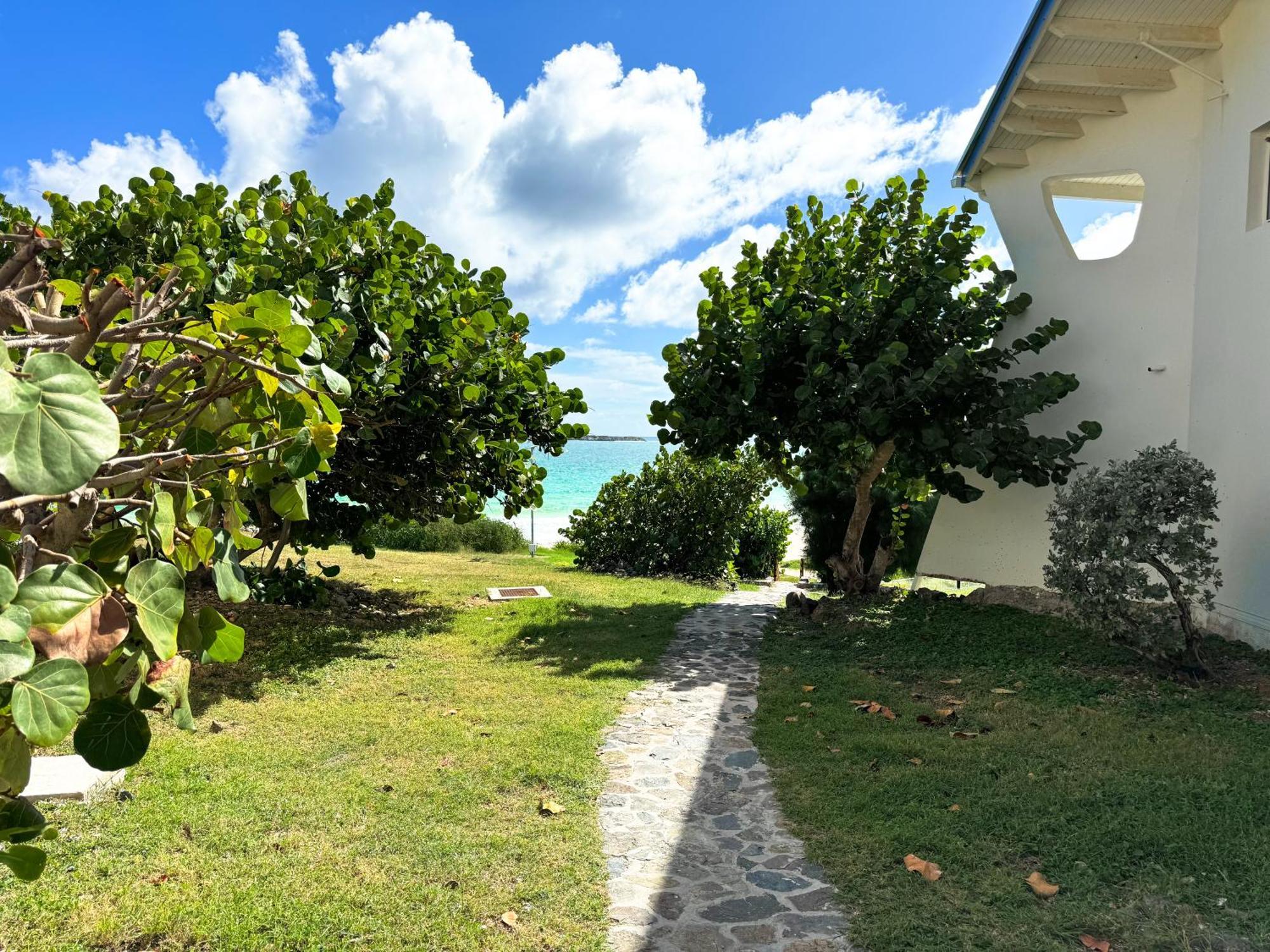 Apartamento Front Line Unit 520 Ft2 - 48 M2, On Second Floor, Stunning Ocean View Cul de Sac Exterior foto